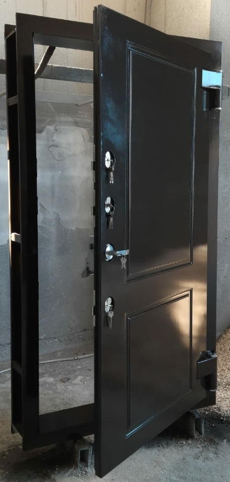 BR7 EN1523 HIRSIZLIGA KARŞI RC4 ALMAN AHŞAP KAPLAMALI TİP KURŞUN GEÇİRMEZ ODA KAPISI DIŞ 220*90*20CM İÇ 190*75*20CM 400KĞ ( 3999€ )