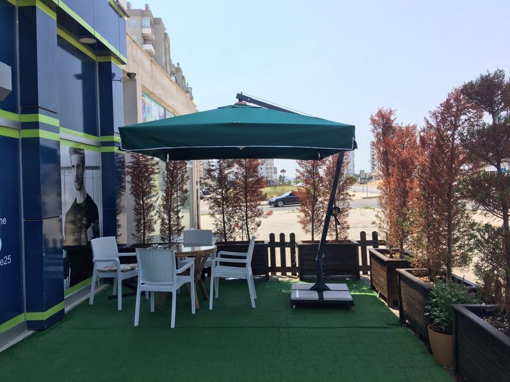 YANDAN ÇIKINTILI ŞEMSİYE YIKANABİLİR AVRUPA KUMAŞ TENTELİ ŞEMSİYE 300*300*300CM ( 1499€ )+KDV